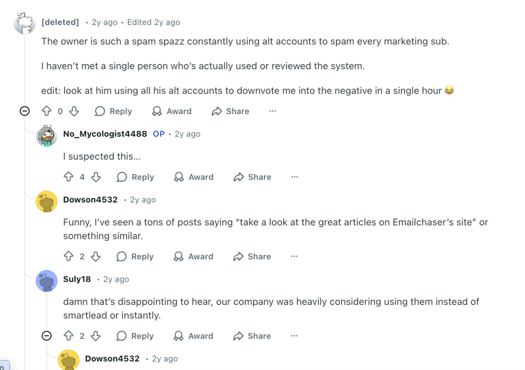 Reddit post asking whether Emailchaser is a better alternative to Instantly for cold email campaigns.